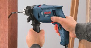 So sánh đặc điểm sử dụng của máy khoan và máy bắt vít
